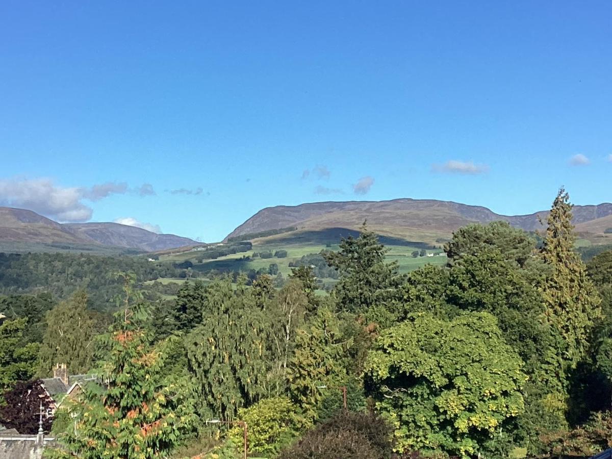The Viewpoint, 2 Bedroom Apartment In Crieff Buitenkant foto